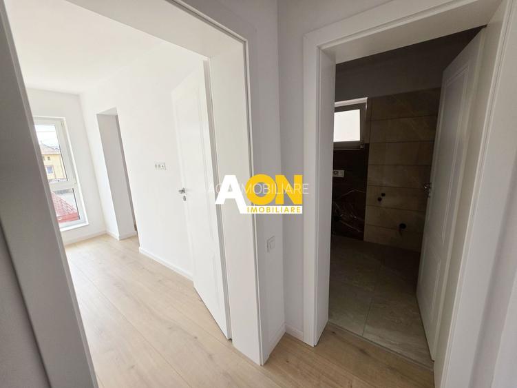 1/2 Duplex finisat la cheie, 4 camere, 317 mp teren, zona Centru