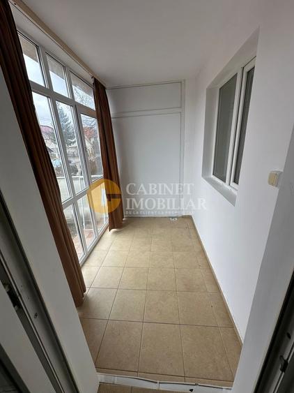 TATARASI - BLOC NOU INTABULAT - 2 CAMERE - GRADINA PRIVATA