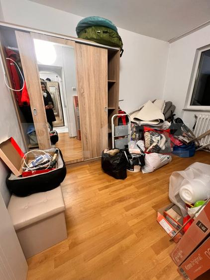 Apartament cu 4 camere