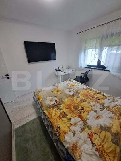 Casa parter cu priveliste spre munte,singur in curte