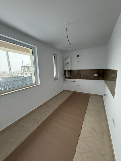 Casă Tip Duplex 4 Camere Valea Lupului-Iași COMISION 0%