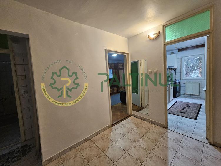 Apartament de inchiriat 3 camere decomandat, et. 1, Mihai Viteazu, Sibiu