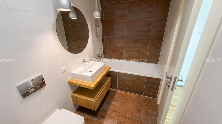 Spatiu birouri 3 camere, 2 bai, 100mp, 8 locuri parcare, centrala proprie, imobi - 11