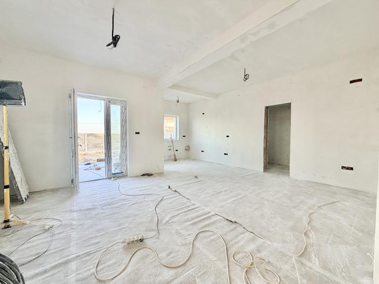 Duplex despartit prin cam tehnica | 4 camere | 115mp | Calea Urseni