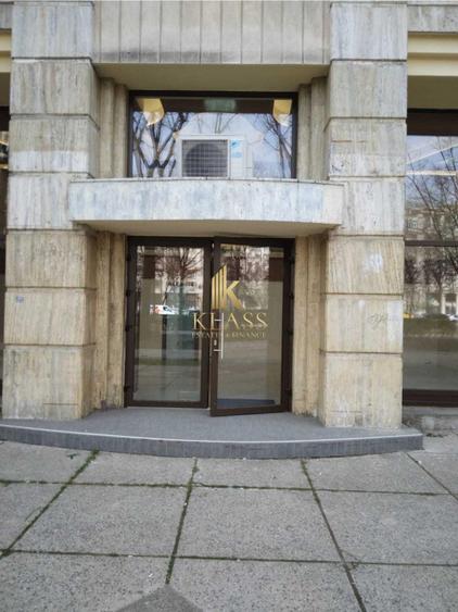 Spatiu comercial parter, stradal, 97 mp, vitrina, centrala proprie, zona Unirii
