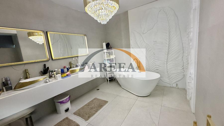 Vila 7 camere cu acces la pădurea Tunari teren 1500mp