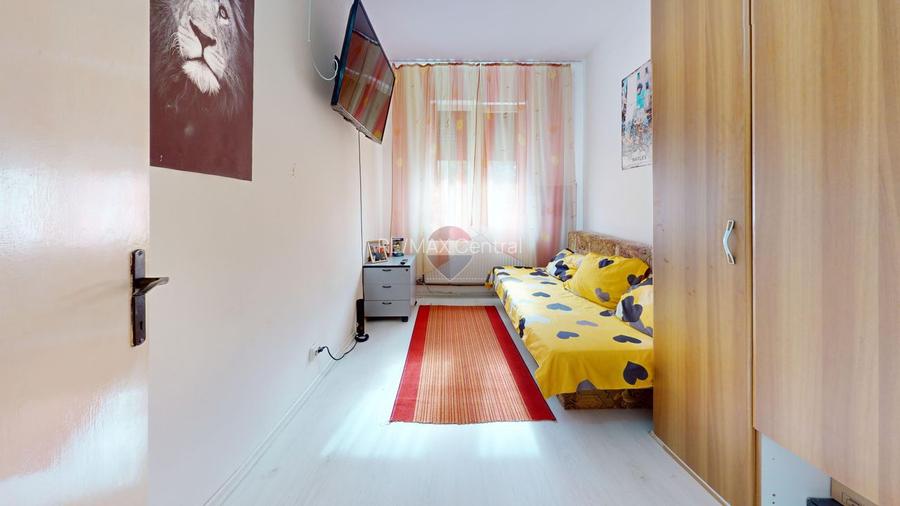 COMISION 0% Apartament cu 3 camere de vânzare, Decomandat, Sacele - 13