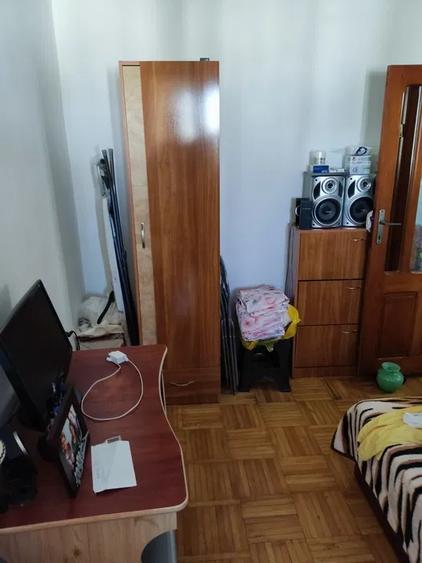 Apartament 3 camere- Zona Sud - etaj 2 - 50 mp -58000 euro