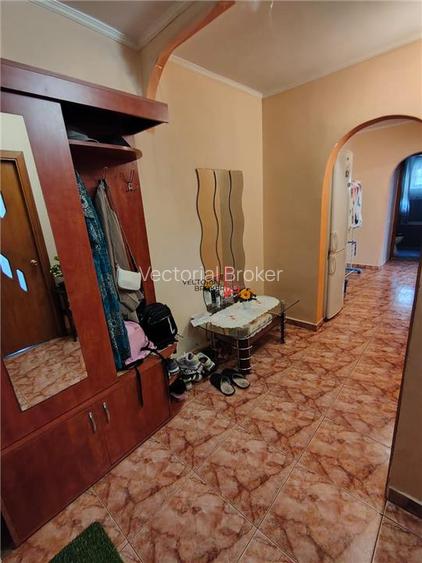 Apartament decomandat la etaj 2/4 Colentina Marior V.Bacila - 20