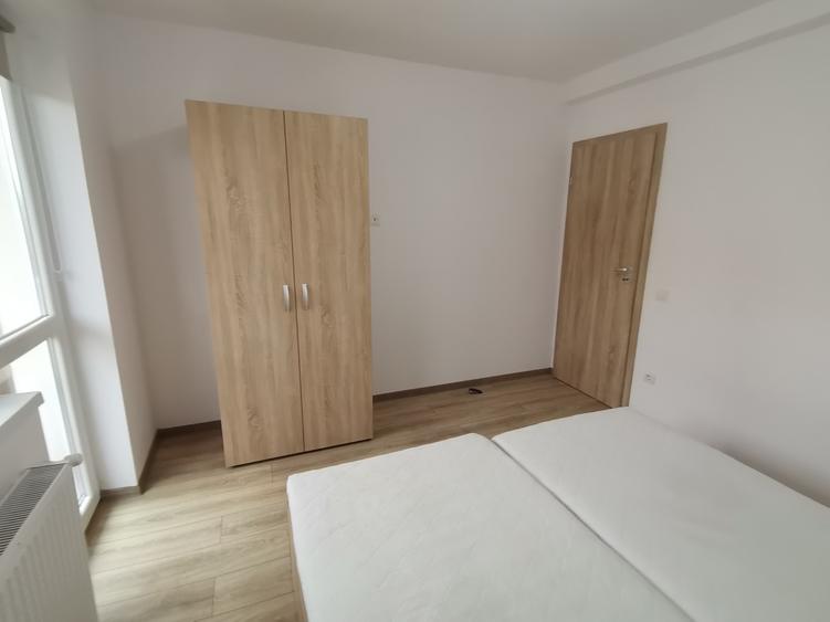 De închiriat apartament 2 camere decomandate – zonă Ciresica