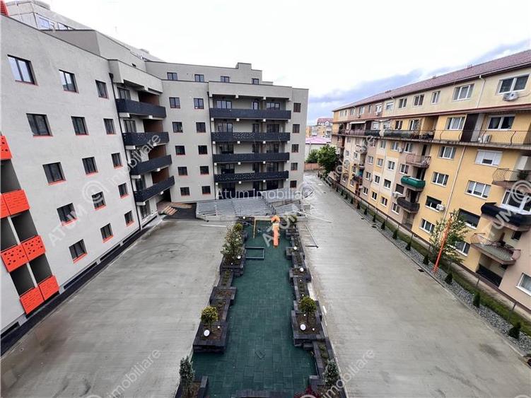 Apartament cu 3 camere decomandate debara si balcon in Sibiu - 12