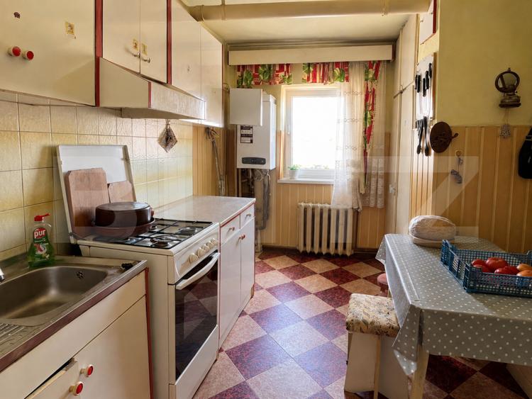 Apartament 3 camere, 62.70 mp, zona Calea Moldovei