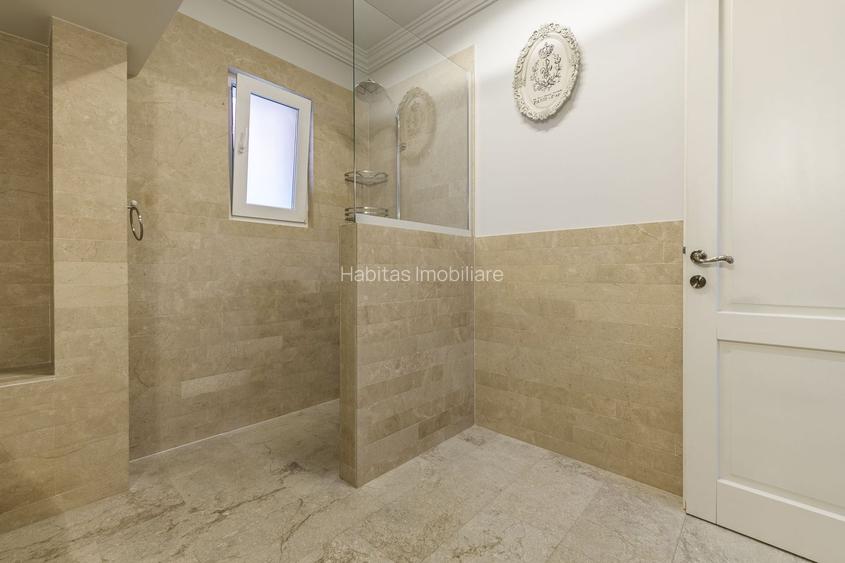 Proprietate in vila cu 2 familii, 4 camere, garaj, finisaje moderne - 11