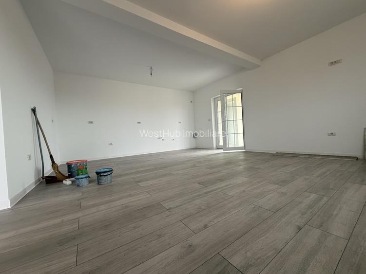Duplex cu 3 camere, 80 mp utili, 16 mp terasa, 463 mp teren - Sag