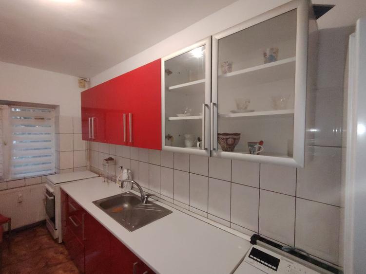 Inchiriere -2 camere - Matei Basarab