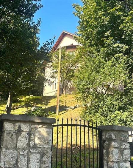 Apartament spatios 2 camere | Centrul Nou | Vila | Curte si gradina - 16