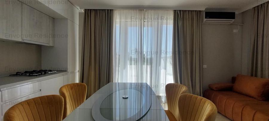 Vanzare apartament 3 camere