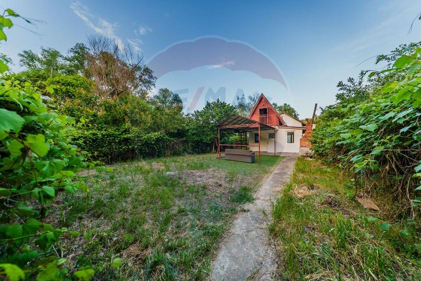 Cabana cu 2 camere de vânzare în zona 3 Insule