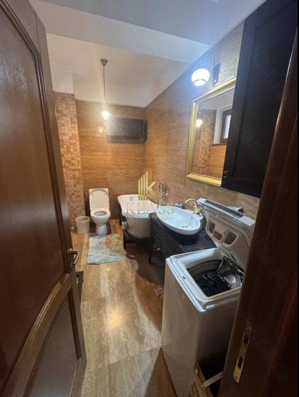 Apartament 2 camere cu loc de parcare, zona 1 Mai
