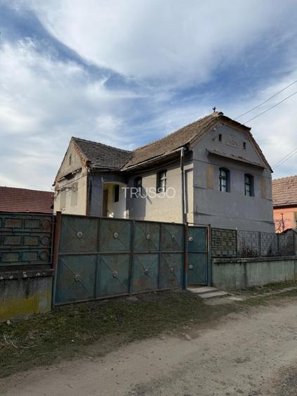 Casă cu potențial și teren generos – Vesud, la doar 30 minute de Sibiu - 5