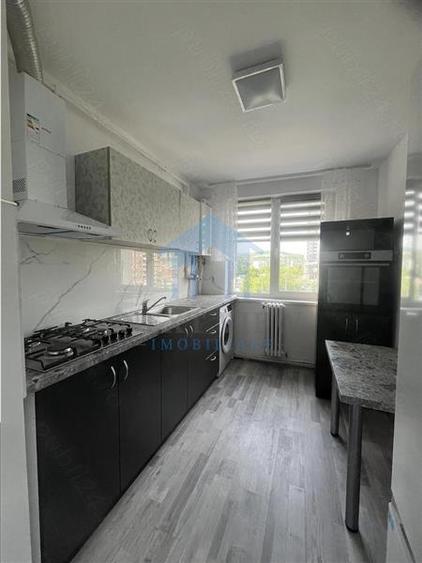 Apartament 3 camere, Piata Abator