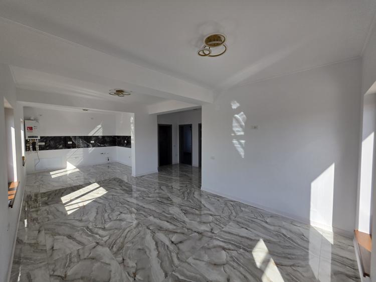 Exclusivitate! Casa cocheta la sol, 3 camere, finisaje premium, partea dreapta!
