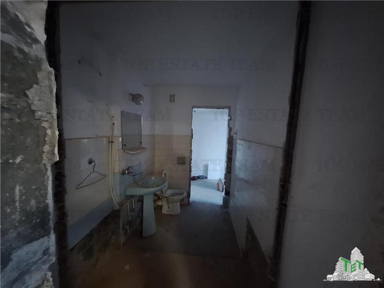 Apartament 3 cam. - Bloc Turn - vanzare - Braila