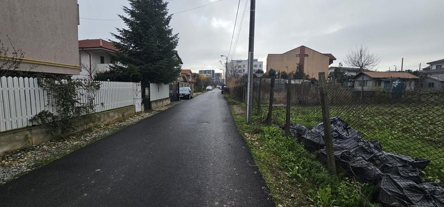 Palazu Mare , 1000 mp , apa ,canalizare, curent