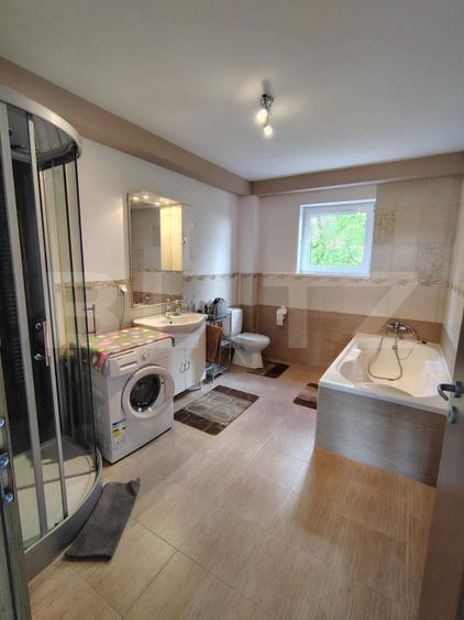 Casa individuala remarcabilă cu 6 camere, 360 mp, teren 4472 mp, Comuna Tureni
