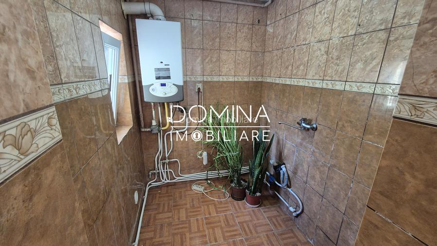 Vânzare apartament 3 camere, str. Slt. Gheorghe Bărboi - zona Casei Tineretului - 5