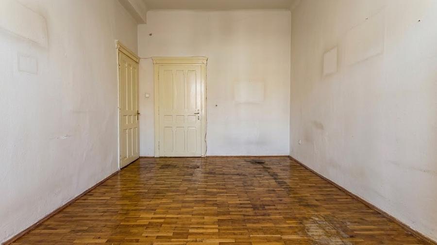 2.570 €/mp, 70 mp, 2 camere decomandate, Horea – Facultatea de Litere