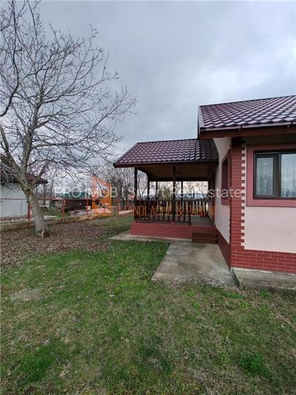 Casa tip parter zona Sapoca - 16