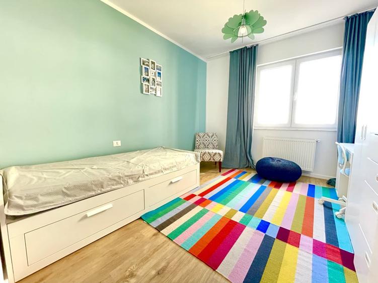 Apartament 3 camere 75mp | Zona Prelungirea Ghencea! Vedere panoramica |