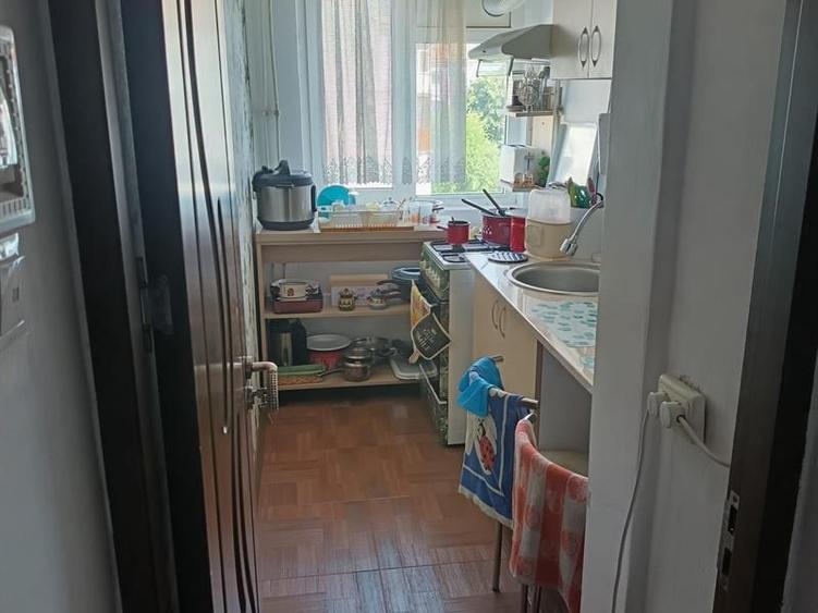 Vânzare apartament cu 3 camere