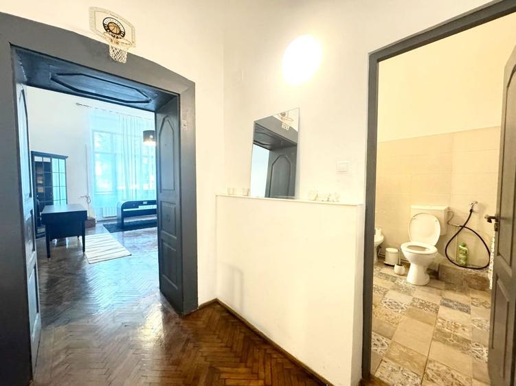 Apartament 2 camere 70 mp parter inalt str Gh Sincai - Central