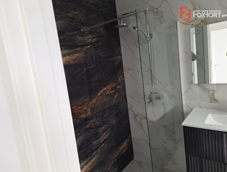 Duplex cu 5 camere de 125 mp si 3 bai, zona Dumbravita