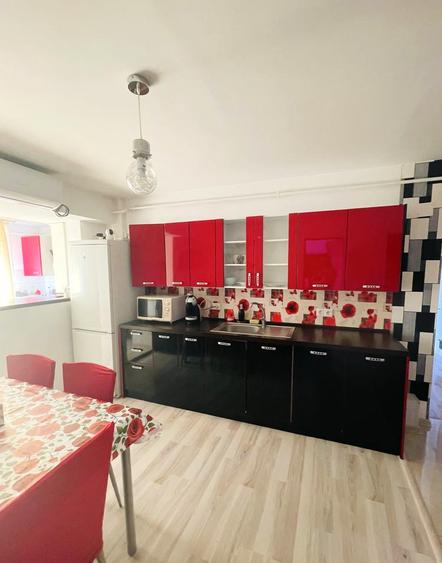 Apartament 2 Camere| Ultracentral| 60 mp |Vedere spre Cetate| Parcare