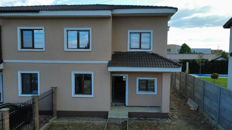 Duplex de vanzare Dumbravita-5 camere-stadiu rosu interior 155.00