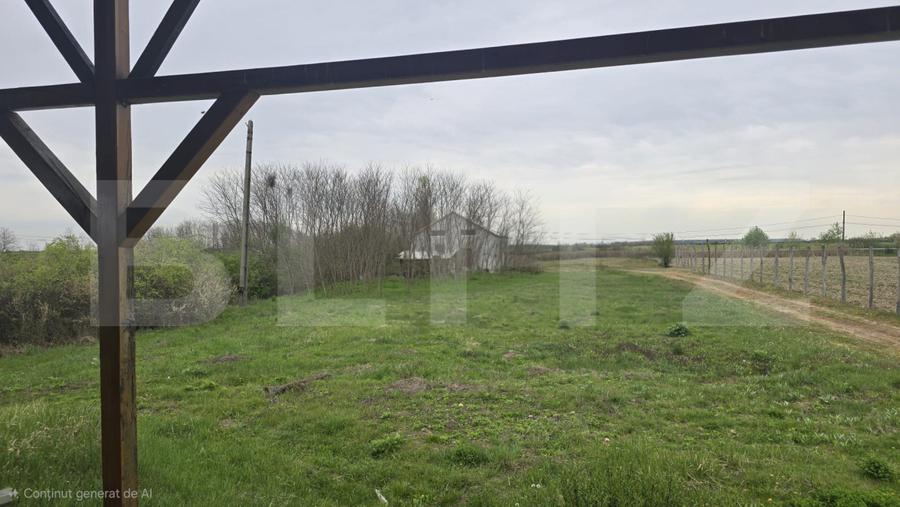 Spatiu industrial Hala 106 mp, 5700 mp Teren intravilan - Livada
