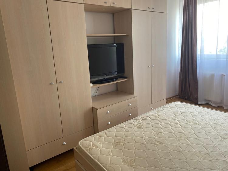 Apartament 2 camere Andrei Muresanu, zona Constrantin Brancusi
