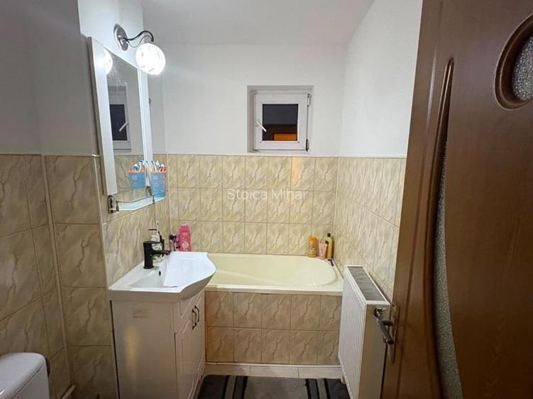 Apartament 2 camere, semidecomandat, Central, Gura Humorului - 8