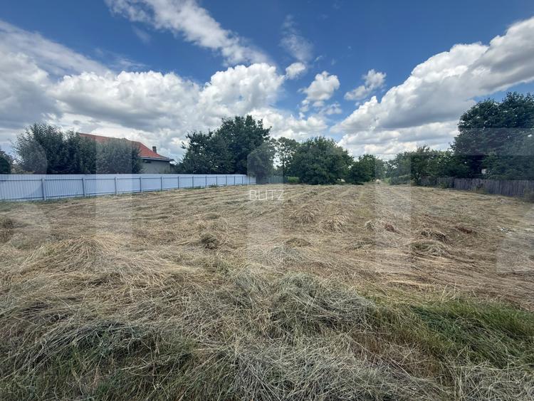 Teren intravilan, 3900 mp, zona Cătămărăști Deal - Botoșani