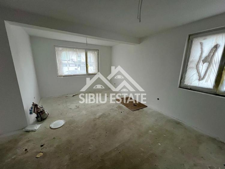 Casa de vanzare moderna 110 mp Curte 60 mp Arhitecților