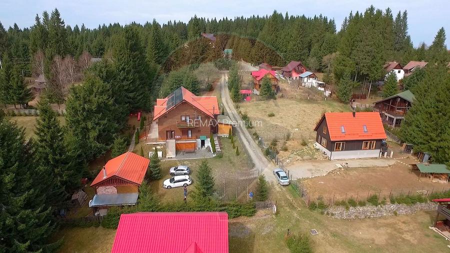 Cabana cu 7 camere de vânzare, 387 mp utili, 1300 mp teren! - 4