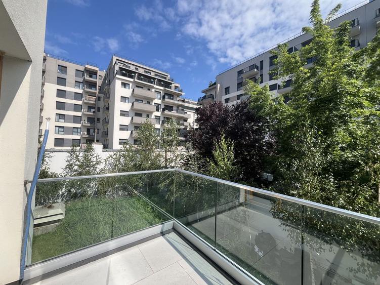 APARTAMENT 3 CAMERE || CURTE 110 MP || ACCES INDIVIDUAL || DOMENII
