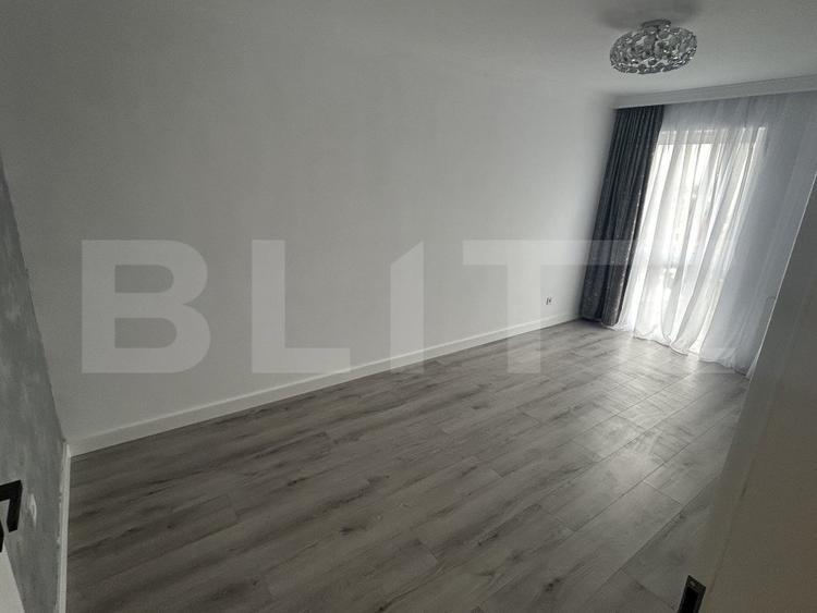 Penthouse superb de 200 mp, cu terasa de 40 mp, zona Nufarul