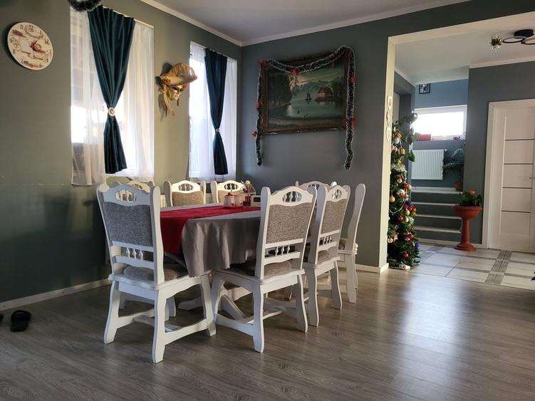 Casa tip duplex P+E, 136 mp utili, 343 mp teren - Floresti