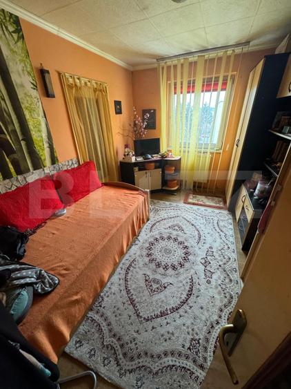 Apartament 3 camere, 49 mp, zona Dâmbu Pietros