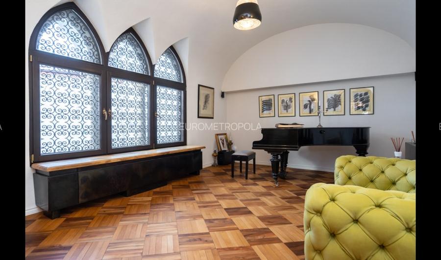 Vila exclusivistă în zona Dacia - 8