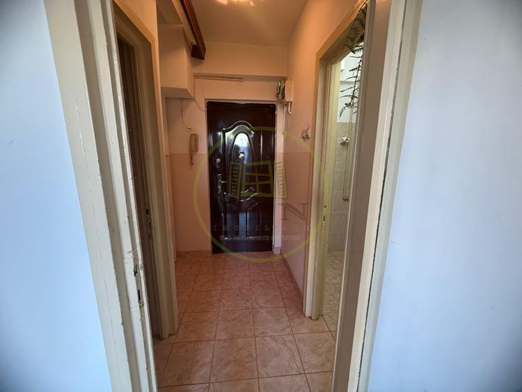 Apartament 2 camere, 35mp, Centru, zona Patria